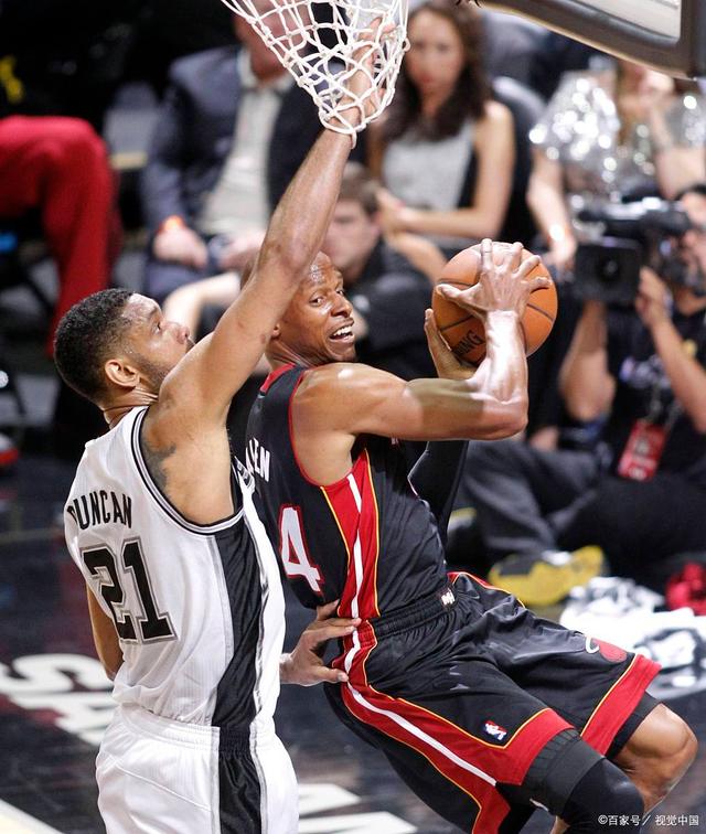 华盛顿奇才围绕NBA季后赛刷新队史纪录切尔西清晨主帅复盘，法兰克福围绕意大利杯豪取连胜看傻球迷的简单介绍